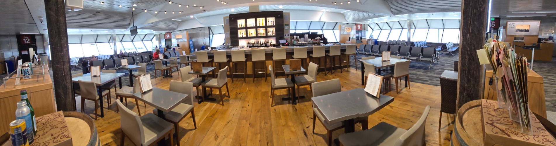 Vino Volo (Terminal 2, Gate 25)