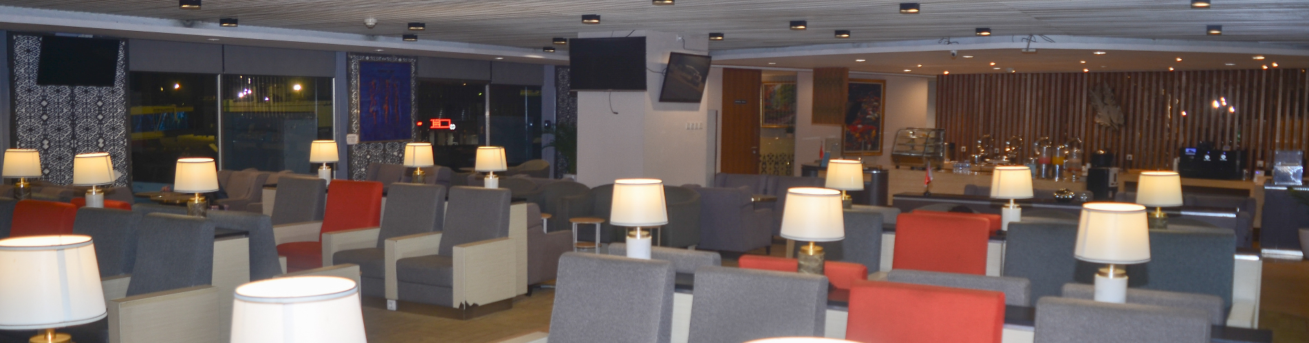 Saphire Lounge (國際出發，第二航站)