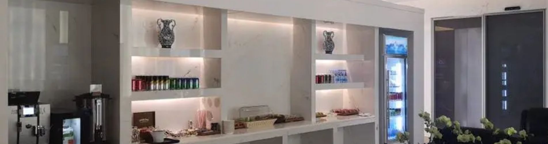 China Southern VIP Lounge (Domestic Departures, Terminal 2)