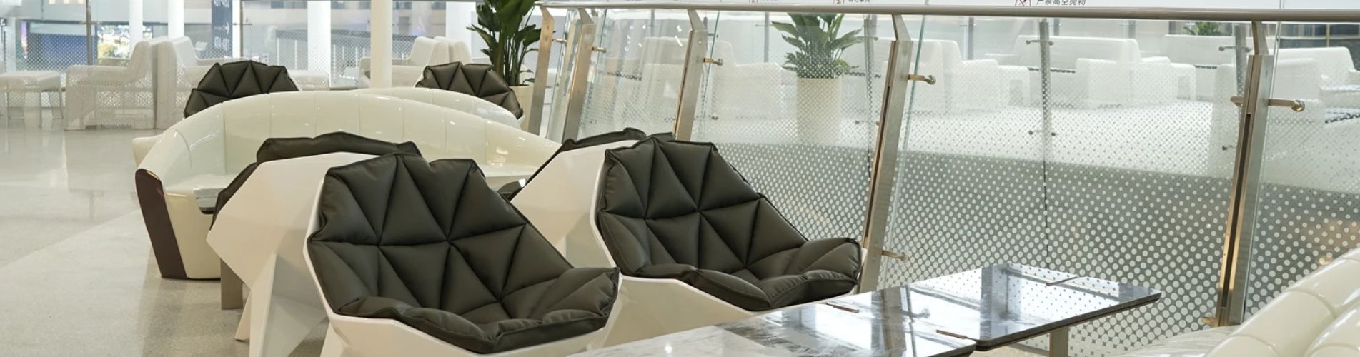 XIYUE No 25 VIP Lounge (International Departures, Terminal 4)