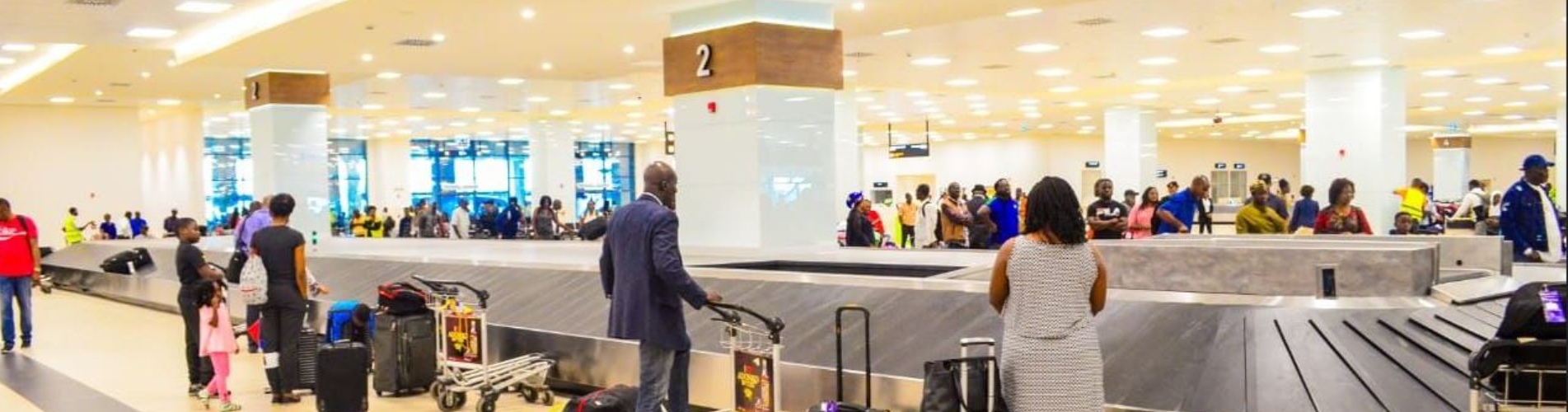 Adinkra Lounge (出發區，第一航廈)