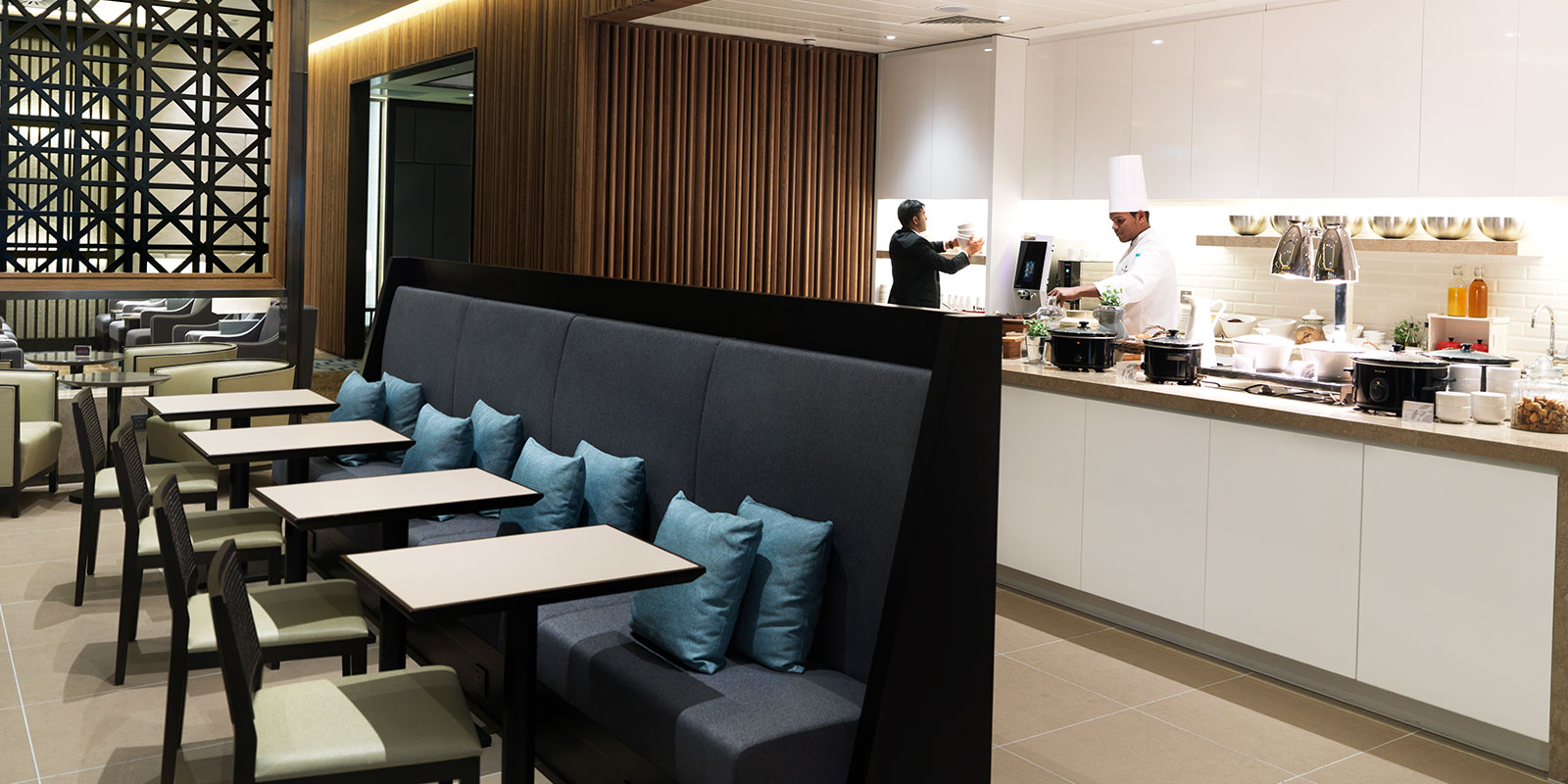 Plaza Premium Lounge | Plaza Premium Lounge (Departures, Terminal 2)