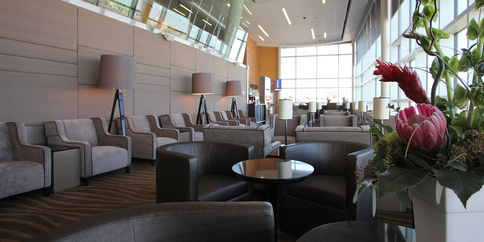 Plaza Premium Lounge (US Departures)