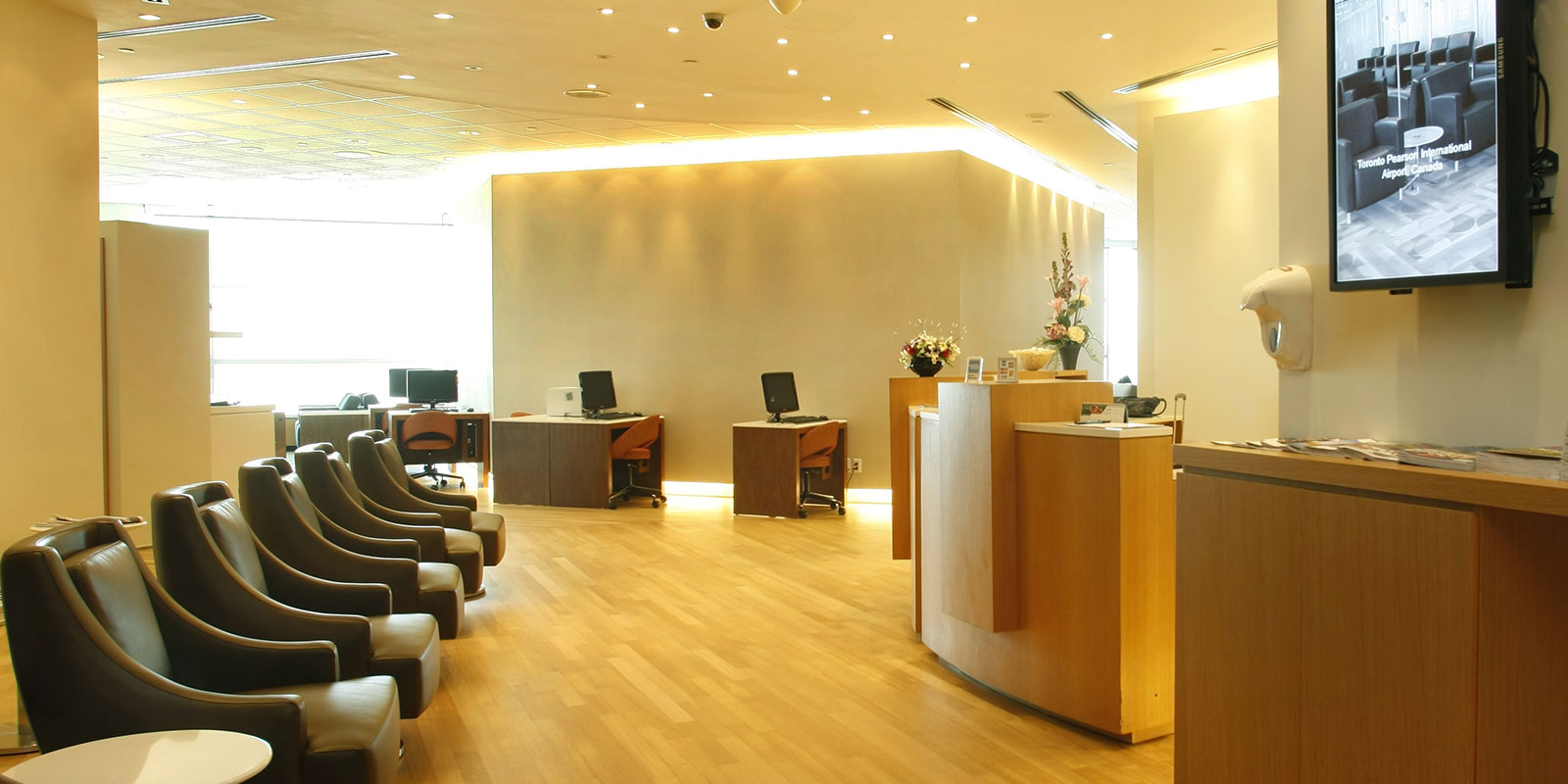Plaza Premium Lounge | Plaza Premium Lounge (Domestic Departures ...